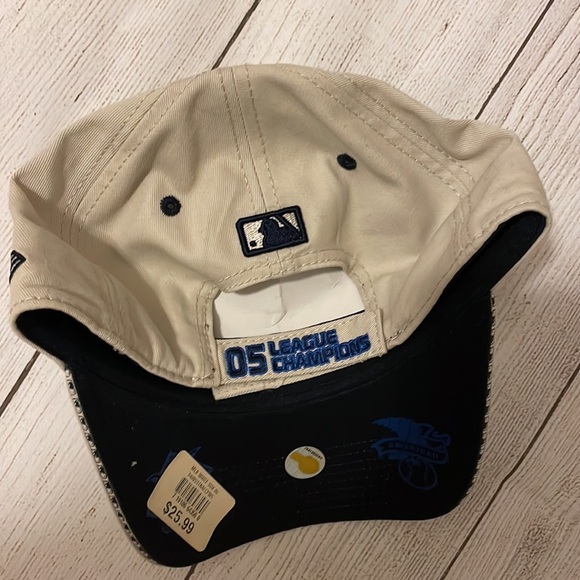 NWT Chicago White Sox 2005 World Series League Championship hat​​ - Picture 3 of 3